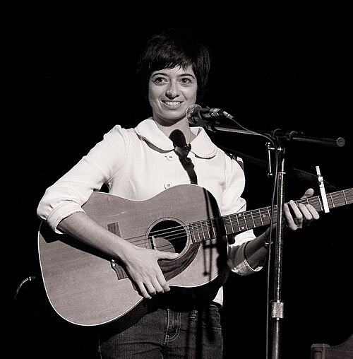 Kate Micucci, 2009
