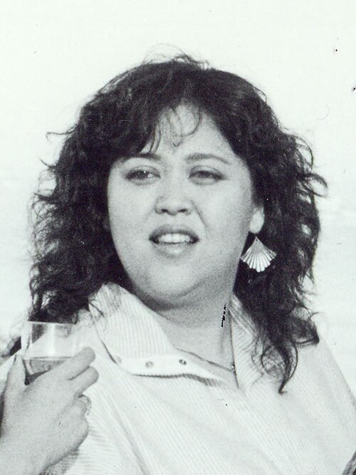 Amy Hill, 1983
