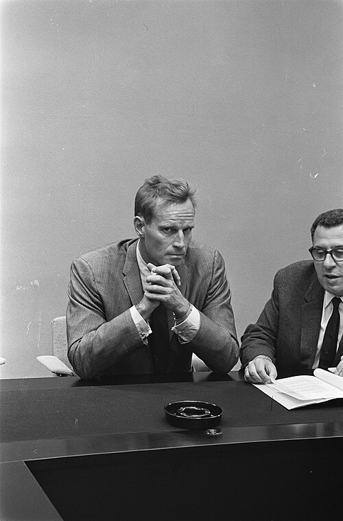 Charlton Heston, 1963