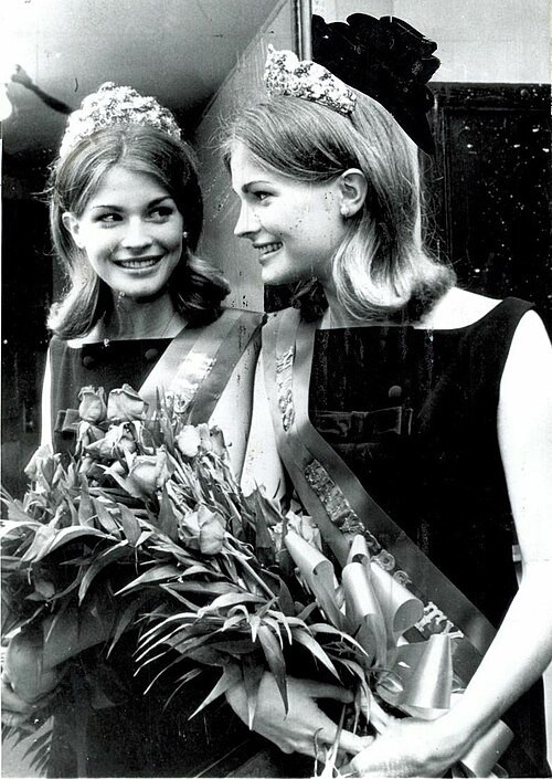 Candice Bergen, 1963