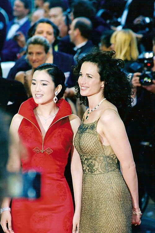 Andie MacDowell, 1998