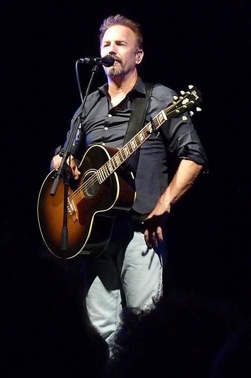 Kevin Costner, 2011