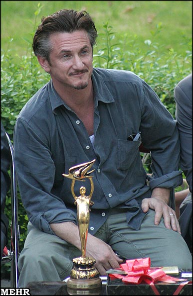 Sean Penn, 2005