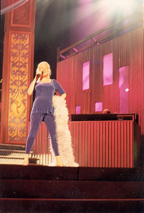 Bette Midler, 1994