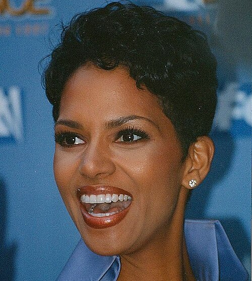 Halle Berry, 1997