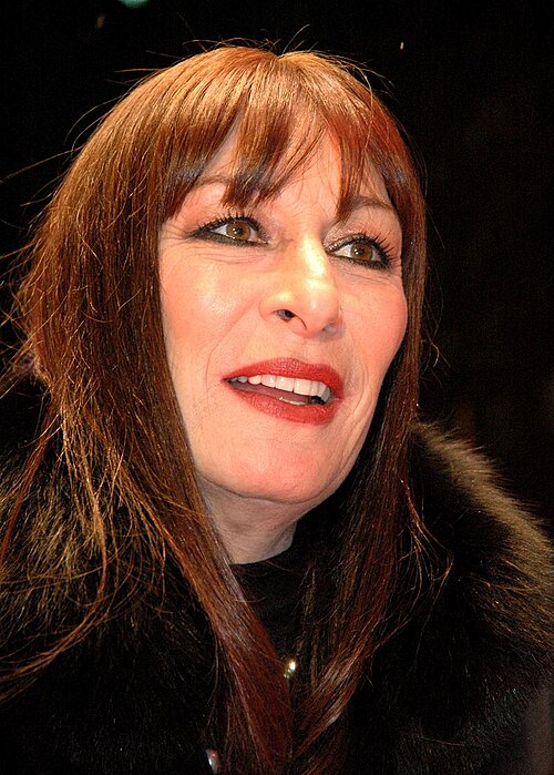 Anjelica Huston, 2005