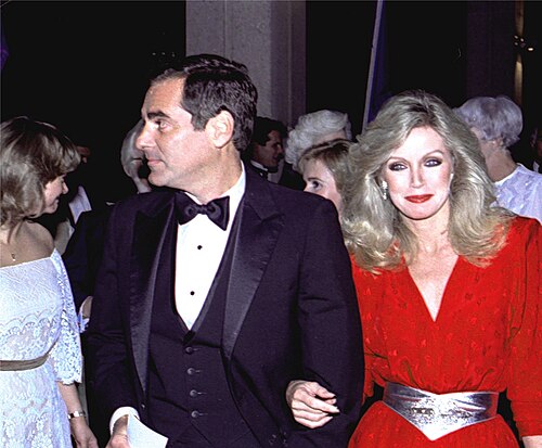 Donna Mills, 1981