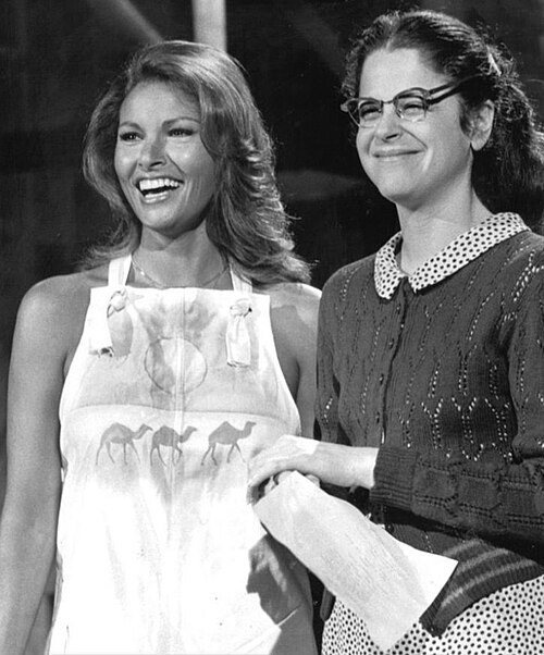 Raquel Welch, 2011