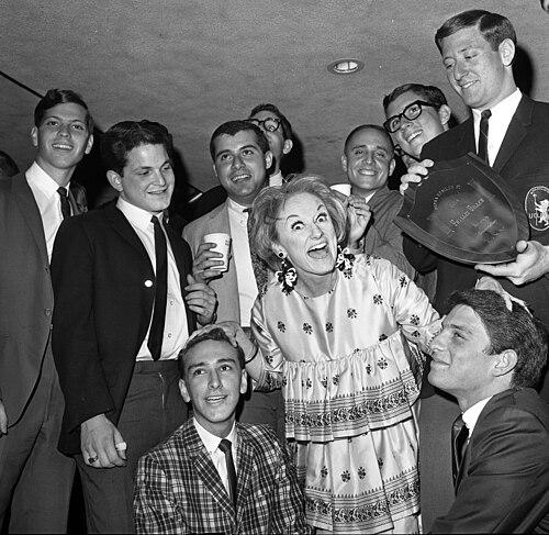 Phyllis Diller, 1966