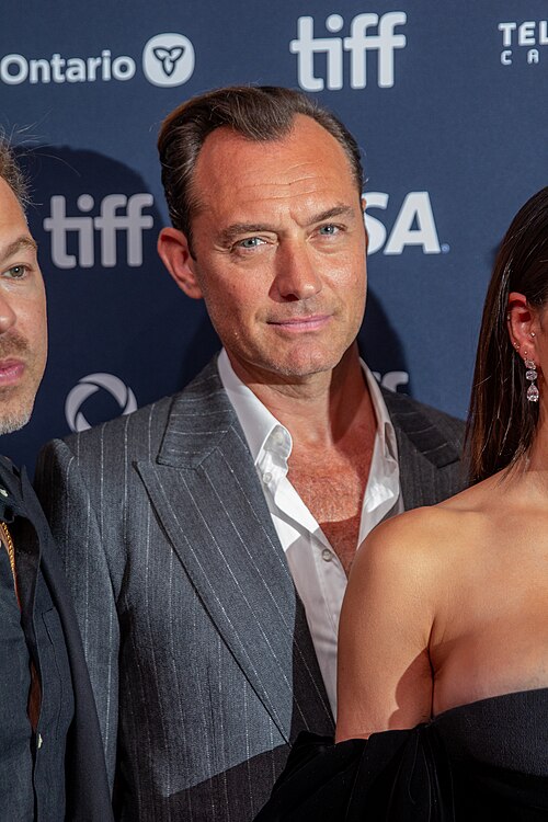 Jude Law, 2021