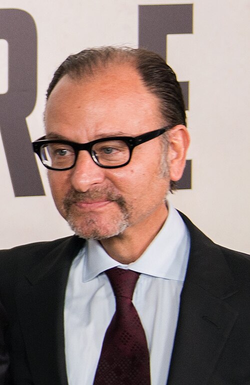 Fisher Stevens, 2016