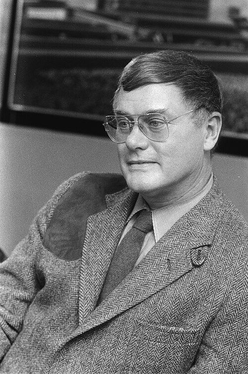 Larry Hagman, 1983