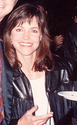 Sally Field, 1990