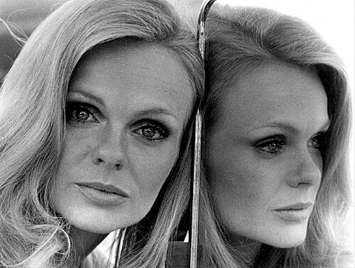 Zdjęcie: Lynda Day George