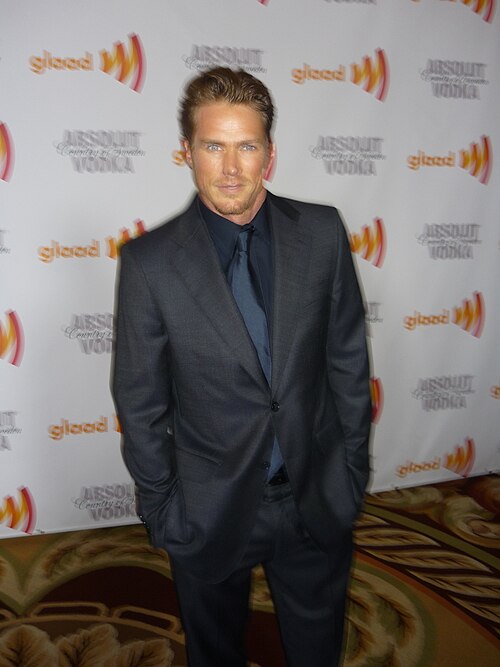 Jason Lewis, 2010