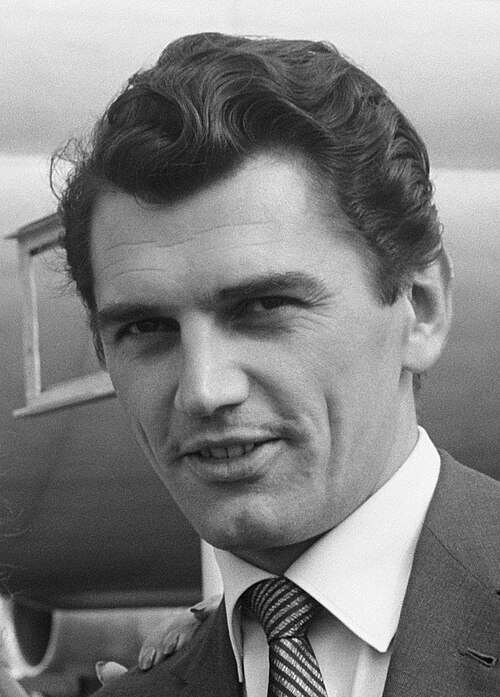 Zdjęcie: Edmund Purdom