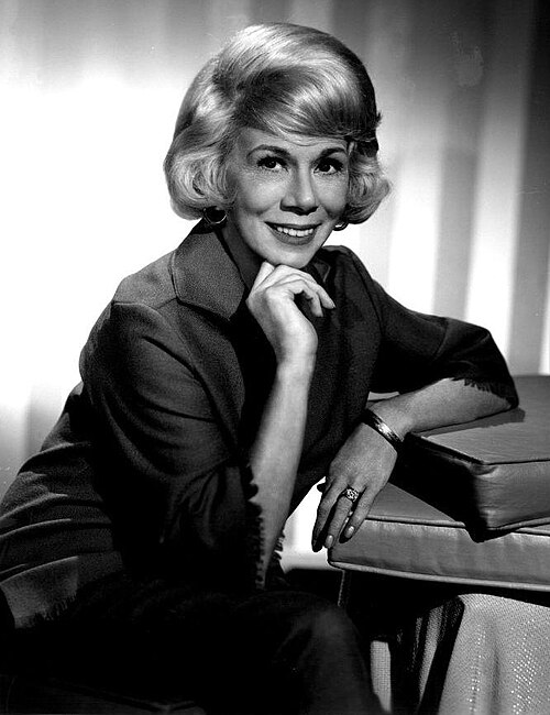 Zdjęcie: Bea Benaderet