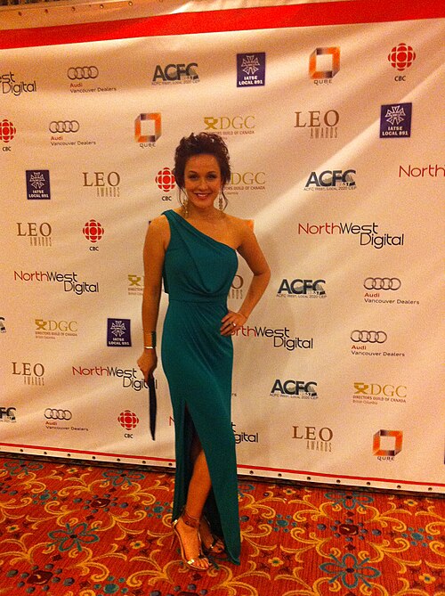 Crystal Lowe, 2012