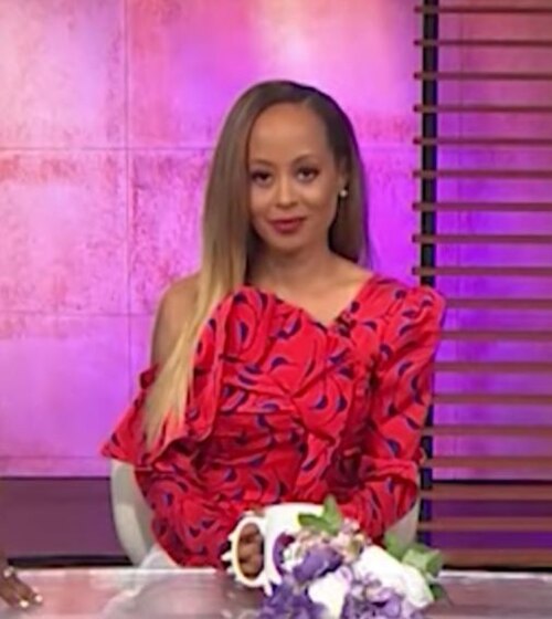 Zdjęcie: Essence Atkins