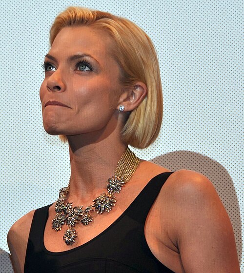 Jaime Pressly, 2009