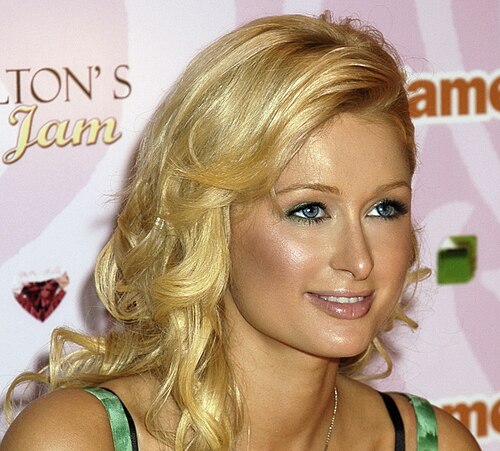 Paris Hilton, 2010