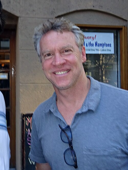 Tate Donovan, 2016