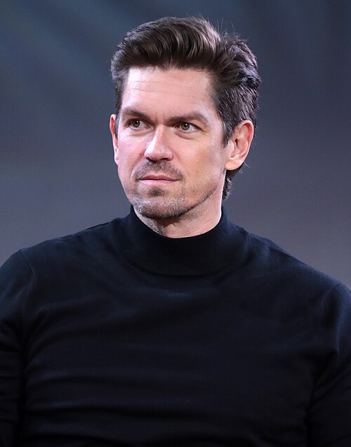 Zdjęcie: Steve Howey