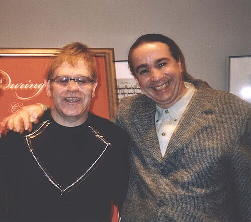 Elton John, 2004