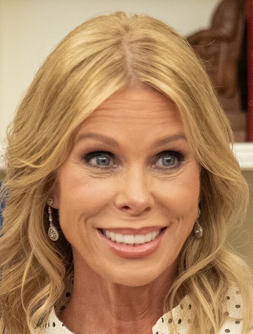 Cheryl Hines, 2025