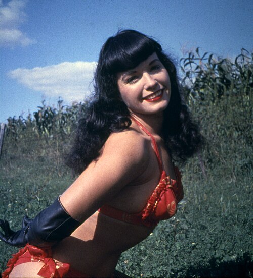 Zdjęcie: Bettie Page