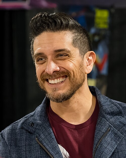 Zdjęcie: Josh Keaton