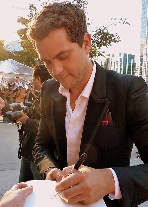 Joshua Jackson, 2012