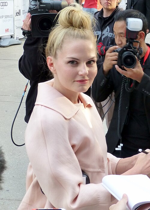 Jennifer Morrison, 2013