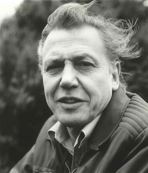 David Attenborough, 1982