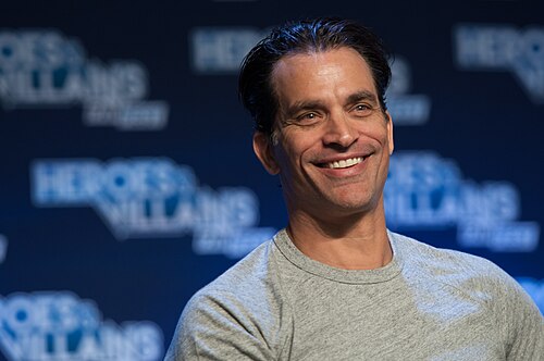 Johnathon Schaech, 2016