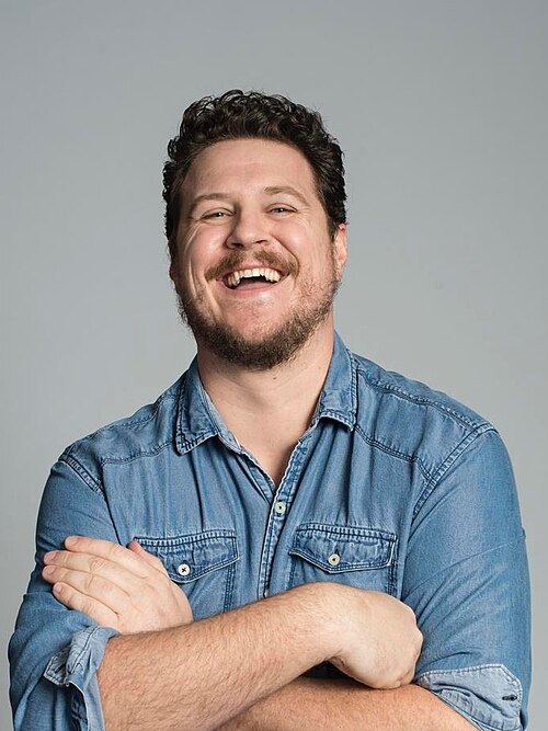 Zdjęcie: Cameron Britton