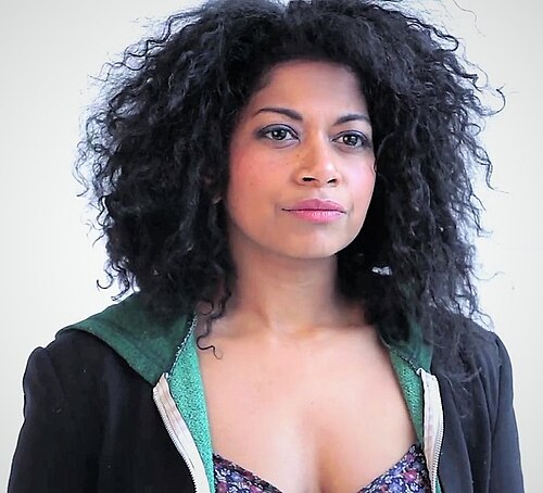 Zdjęcie: Rebecca Naomi Jones