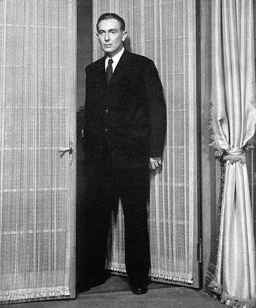 Paul Lukas, 1941
