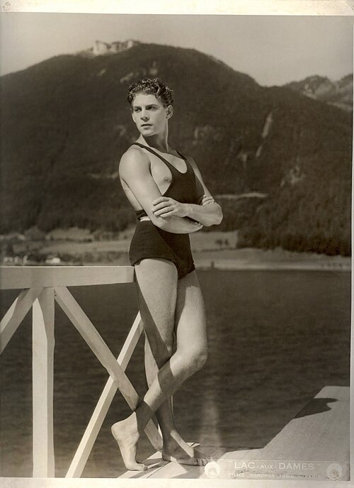 Jean-Pierre Aumont, 1934