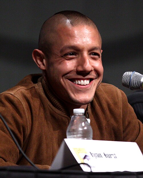Zdjęcie: Theo Rossi