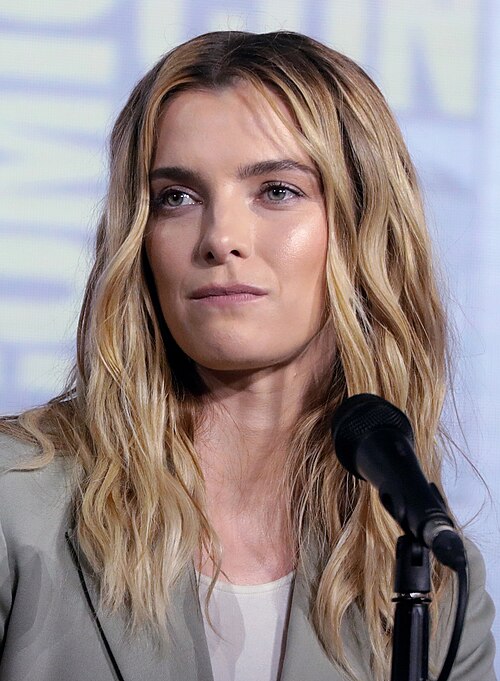 Zdjęcie: Betty Gilpin