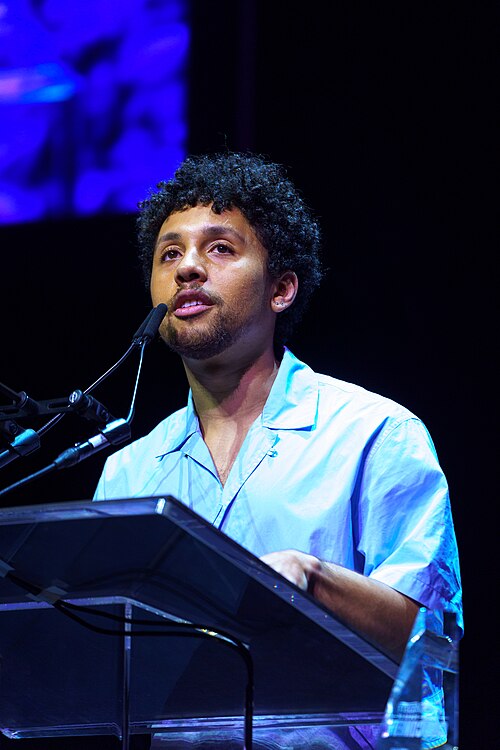 Zdjęcie: Jaboukie Young-White