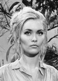 Zdjęcie: Alexandra Bastedo