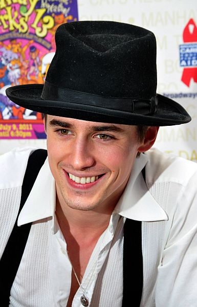 Zdjęcie: Reeve Carney
