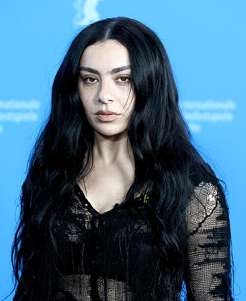 Zdjęcie: Charli XCX