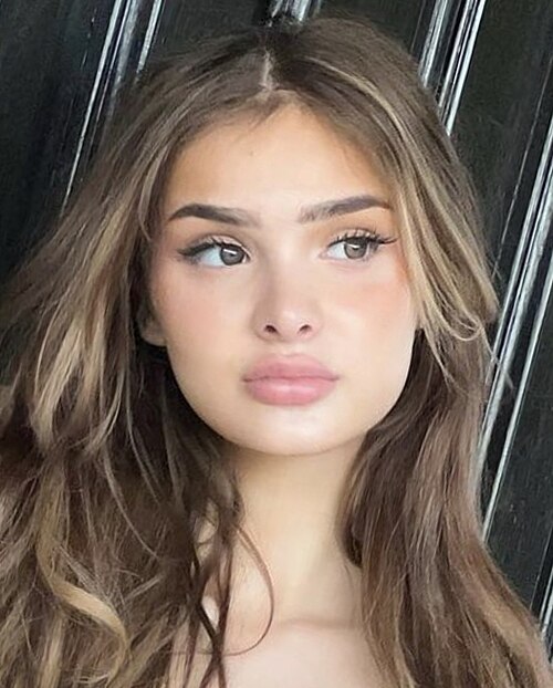 Zdjęcie: Brighton Sharbino