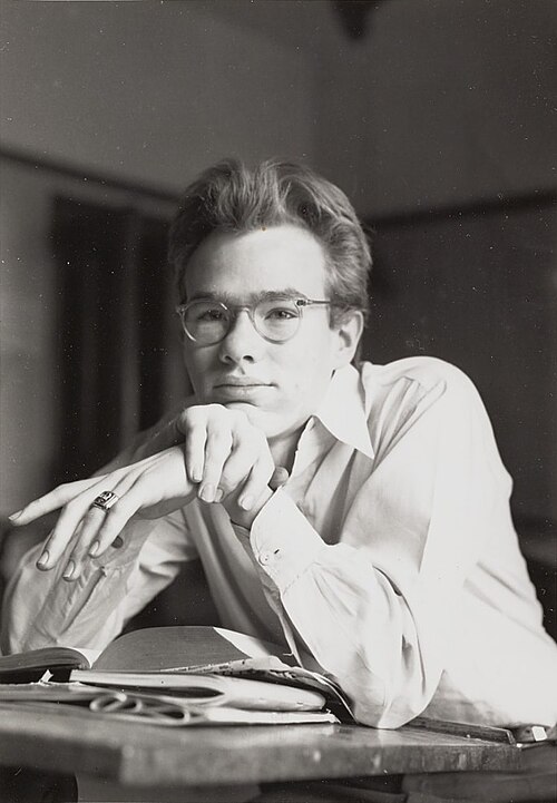 Andy Warhol, 1947