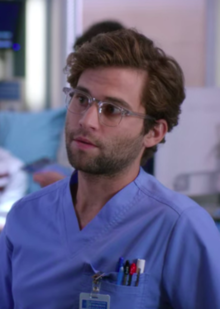 Zdjęcie: Jake Borelli