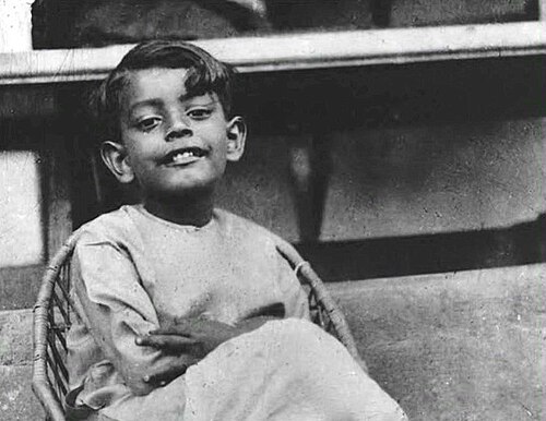 Satyajit Ray, 1930