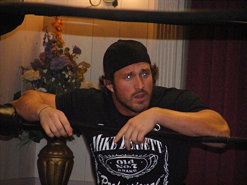Michael Bennett, 2011